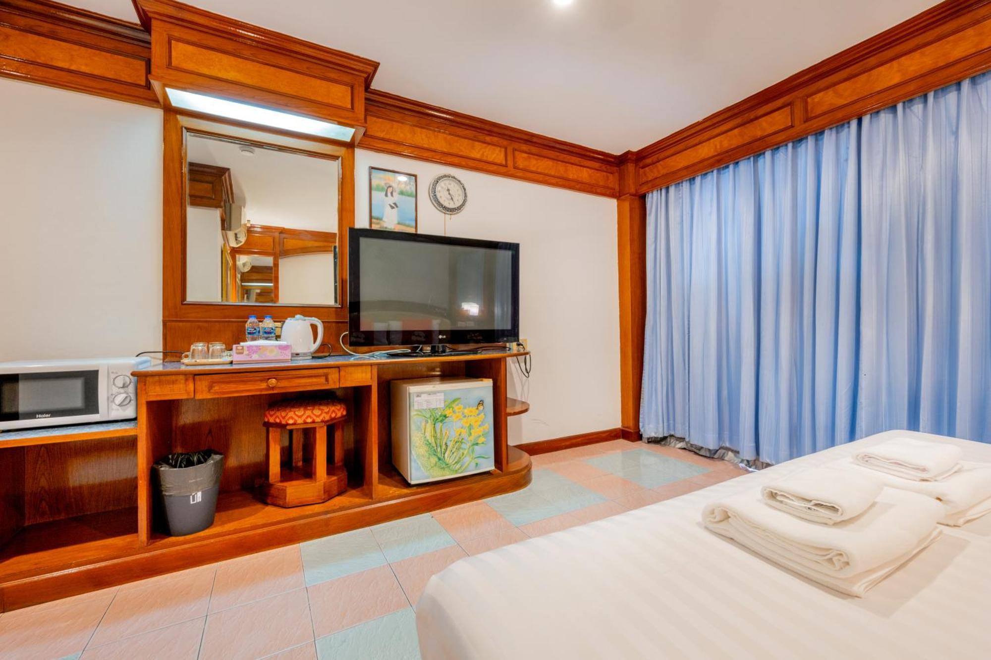 Lamai Hotel Patong Exterior photo